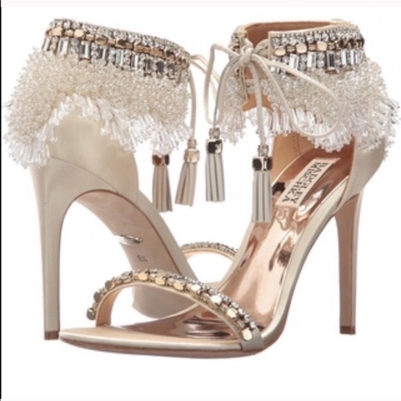 Badgley Mischka Shoes - IN SEARCH OF: Sz 6-7 Badgley Mischka Katrina Heels